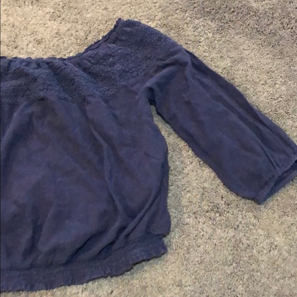 Navy blue off the shoulders quoter length sleeves - Picture 4 of 4